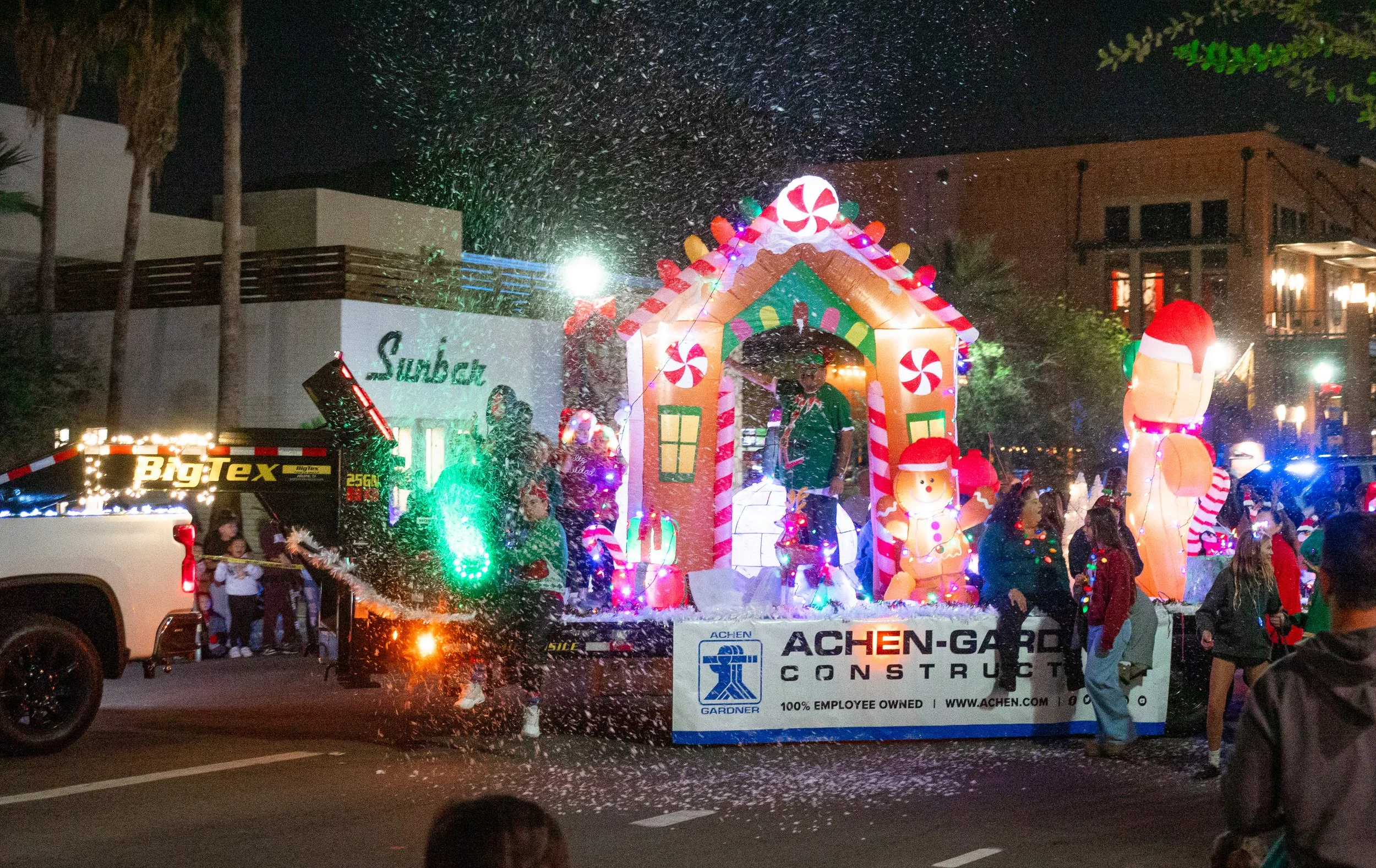 Tempe Fantasy of Lights Street Parade — Achen-Gardner Construction